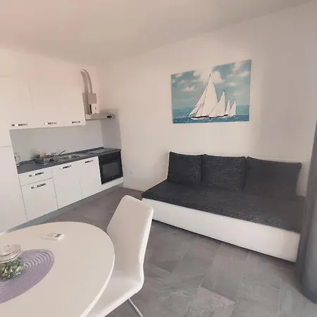 Apartment Providenca - - Close To *